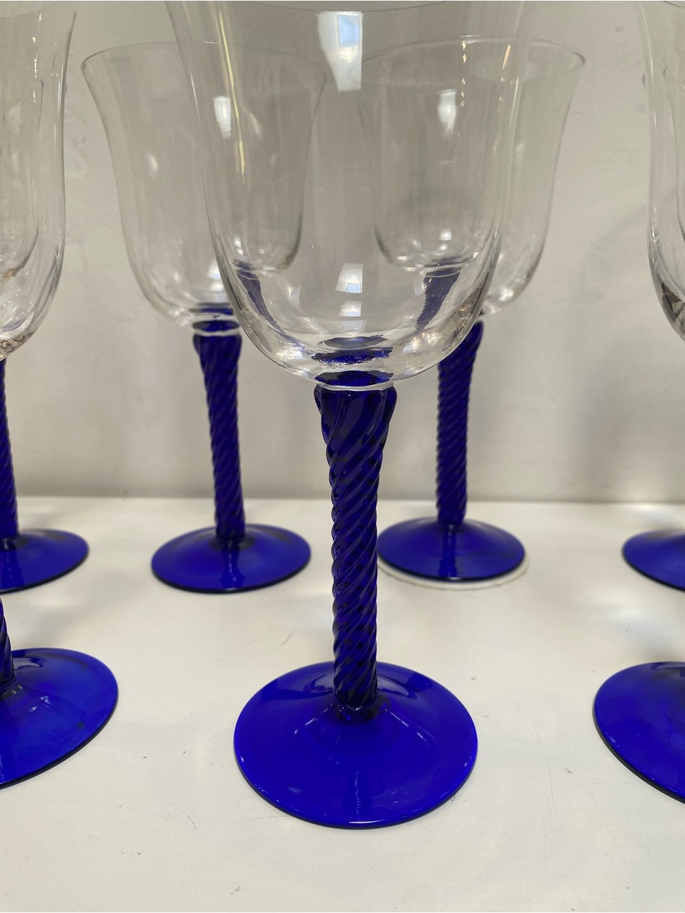 7 Cobalt Blue Twisted Stem 8" Tulip Wine/Water Goblets Stemware Luminarc, France